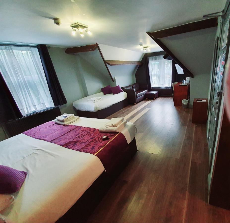 Bennetts Hotel 롱이튼 외부 사진
