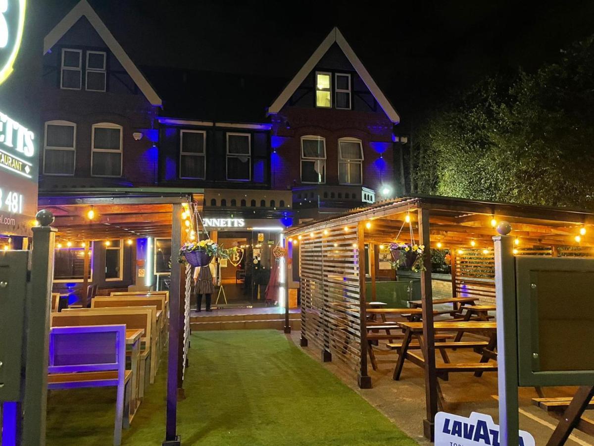 Bennetts Hotel 롱이튼 외부 사진