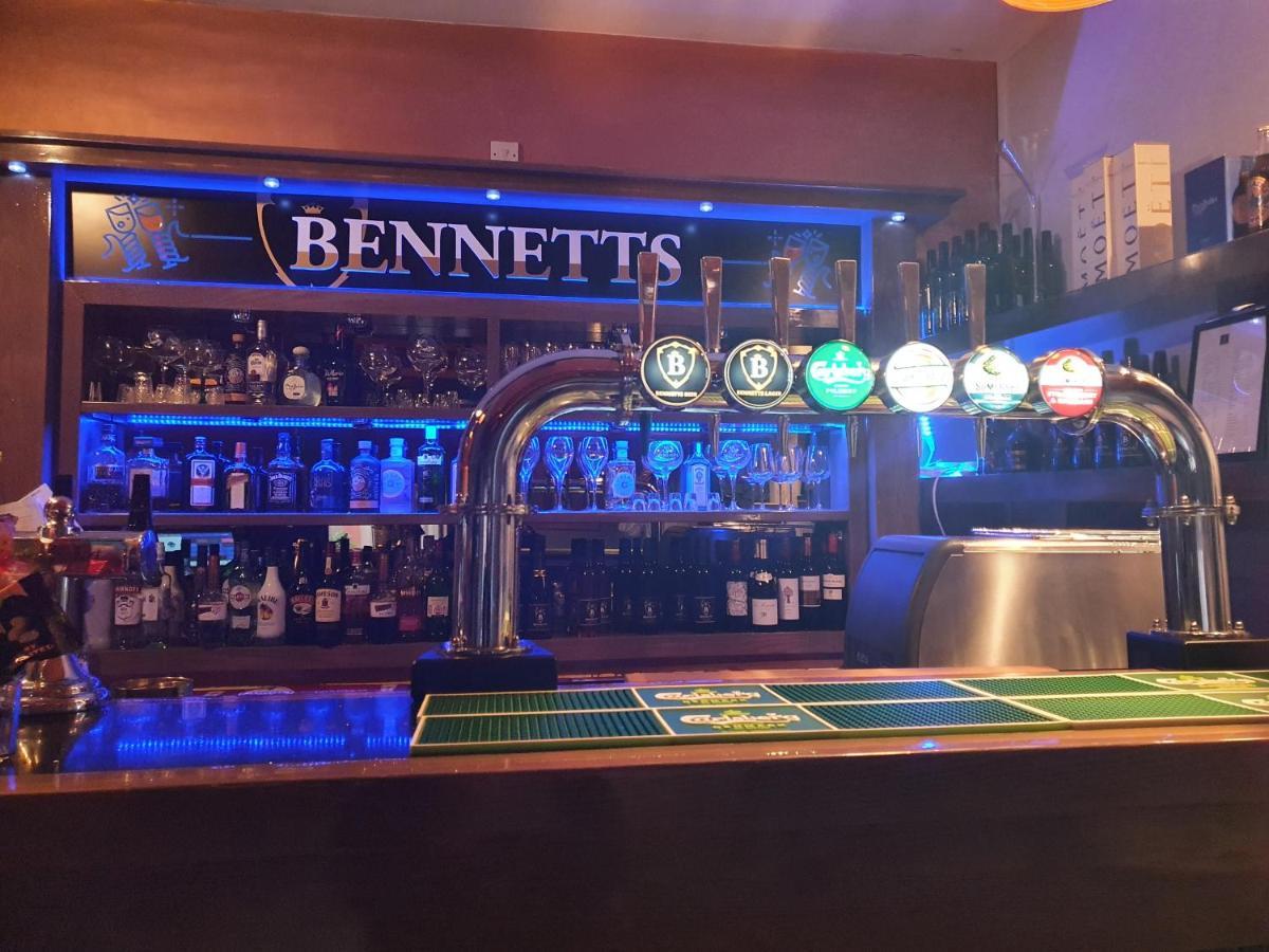Bennetts Hotel 롱이튼 외부 사진