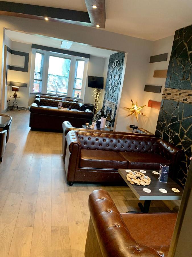 Bennetts Hotel 롱이튼 외부 사진