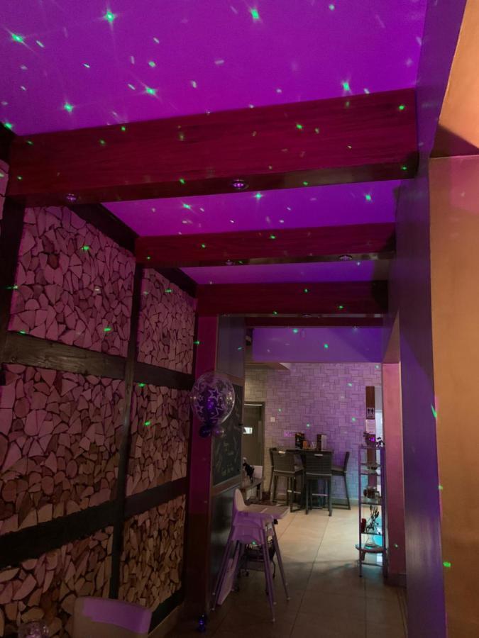 Bennetts Hotel 롱이튼 외부 사진
